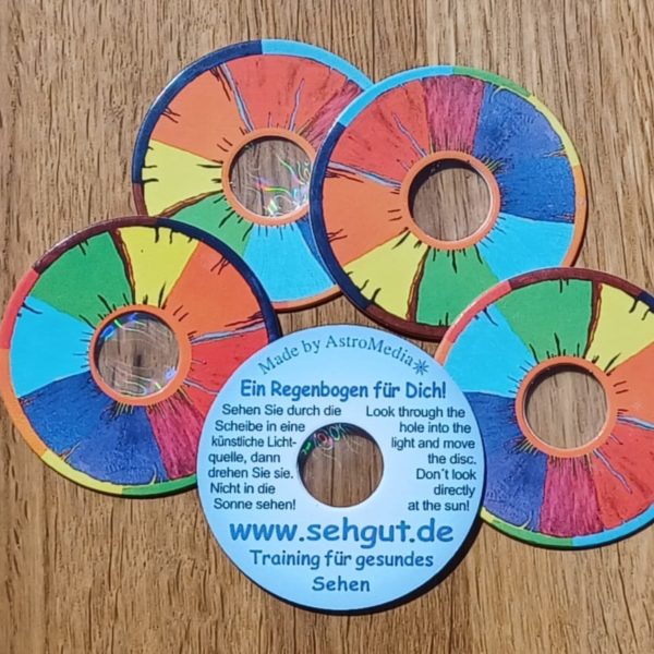 5 Scheibenkaleidoskope in bunten Regebogenfarben mit genauer Anleitung in deutscher und englischer Sprache.